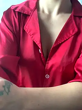 Tieuvi 18 online show from November 9, 2025, 3:05 am