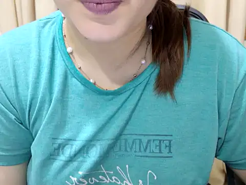 Snapshot of sizzling_alice chatting on September 22, 2025, 8:55 pm sizzling alice online show from September 22, 2025, 8:55 pm