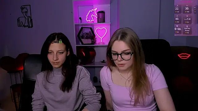 Snapshot of veronica_bubble chatting on November 25, 2025, 8:31 pm veronica bubble online show from November 25, 2025, 8:31 pm