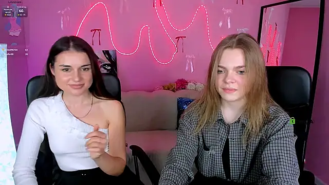 veronica bubble online show from April 3, 2026, 7:12 pm