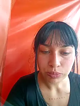 Sol Sunny online show from December 22, 2025, 7:33 pm