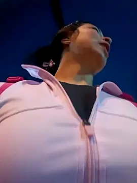 Sol Sunny online show from April 15, 2026, 11:27 pm