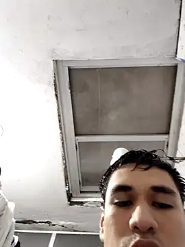 Exotic19cm online show from November 24, 2025, 10:42 pm