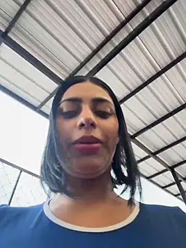 AlannaEvons online show from February 16, 2026, 5:42 pm