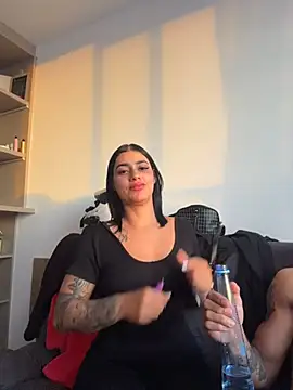 AlannaEvons online show from June 26, 2026, 11:09 pm
