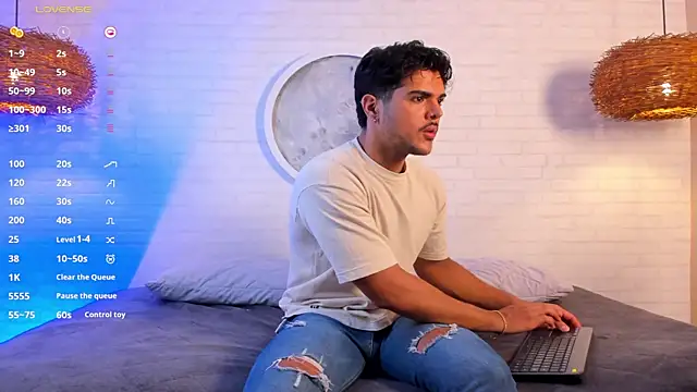 Snapshot of thiago_mercer chatting on September 16, 2025, 11:11 am thiago mercer online show from September 16, 2025, 11:11 am