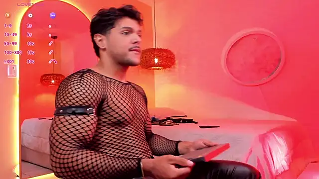 Snapshot of thiago_mercer chatting on September 22, 2025, 11:12 am thiago mercer online show from September 22, 2025, 11:12 am