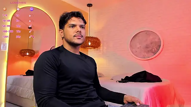 Snapshot of thiago_mercer chatting on September 24, 2025, 11:02 am thiago mercer online show from September 24, 2025, 11:02 am