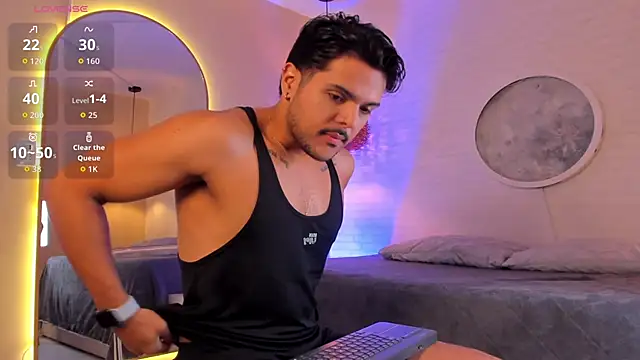 Snapshot of thiago_mercer chatting on October 3, 2025, 11:07 am thiago mercer online show from October 3, 2025, 11:07 am