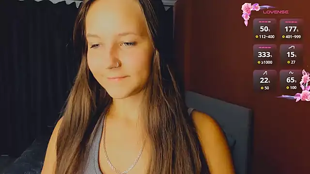 Snapshot of day_may chatting on October 5, 2025, 12:47 pm day may online show from October 5, 2025, 12:47 pm