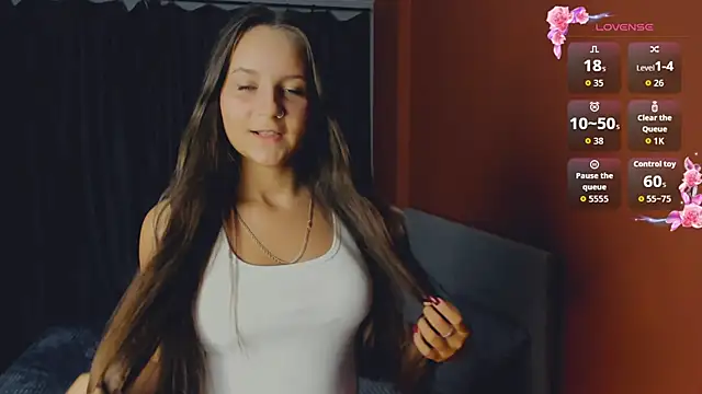 Snapshot of day_may chatting on October 8, 2025, 3:53 pm day may online show from October 8, 2025, 3:53 pm