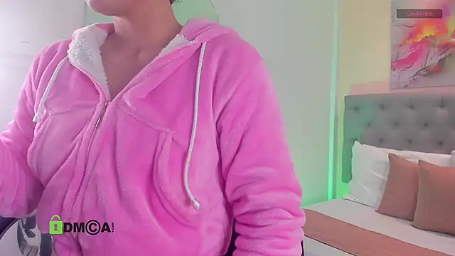 Snapshot of sweetrose_01 chatting on March 17, 2026, 11:57 am sweetrose 01 online show from March 17, 2026, 11:57 am