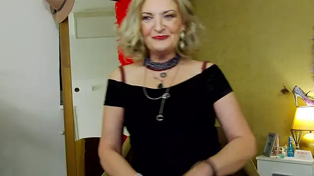 Snapshot of Allura_Jenson chatting on May 16, 2026, 9:13 pm Allura Jenson online show from May 16, 2026, 9:13 pm