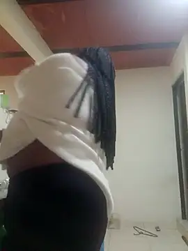 isabella brown1 online show from January 12, 2026, 1:00 am