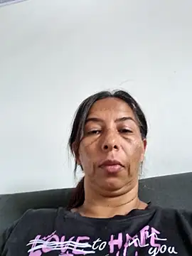 maleja23 online show from September 15, 2025, 1:55 pm