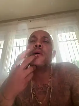Snapshot of gitanomadrid chatting on May 5, 2026, 9:39 am gitanomadrid online show from May 5, 2026, 9:39 am