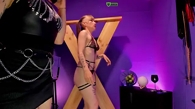 Snapshot of Greciaa_Romaa chatting on November 28, 2025, 5:59 pm Greciaa Romaa online show from November 28, 2025, 5:59 pm