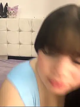 Kuromy x online show from April 15, 2026, 4:25 pm