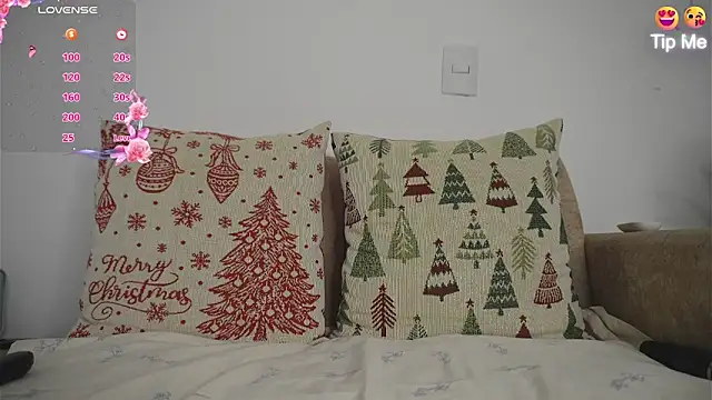 Snapshot of Roxybeautyy chatting on February 20, 2026, 9:21 am Roxybeautyy online show from February 20, 2026, 9:21 am