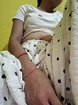 Snapshot of Anjal-123 chatting on September 12, 2025, 5:57 pm Anjal-123 online show from September 12, 2025, 5:57 pm