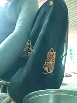 Snapshot of Anjal-123 chatting on December 2, 2025, 2:39 am Anjal-123 online show from December 2, 2025, 2:39 am