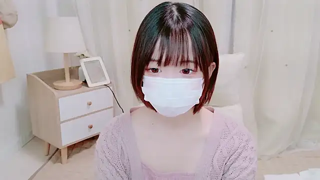 Snapshot of YUNOcha_oO chatting on November 7, 2025, 8:36 am YUNOcha oO online show from November 7, 2025, 8:36 am