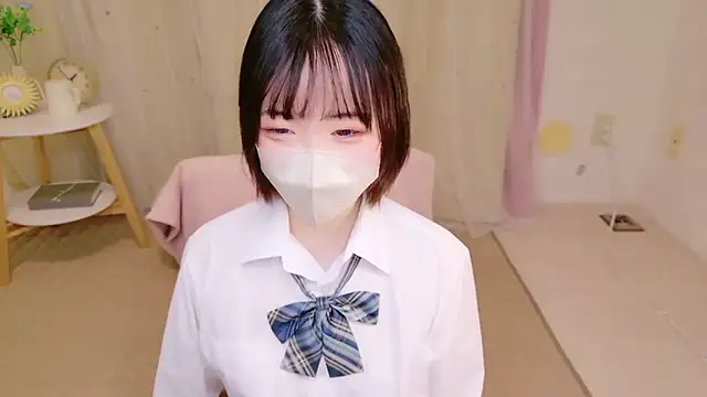 Snapshot of YUNOcha_oO chatting on November 15, 2025, 6:33 am YUNOcha oO online show from November 15, 2025, 6:33 am