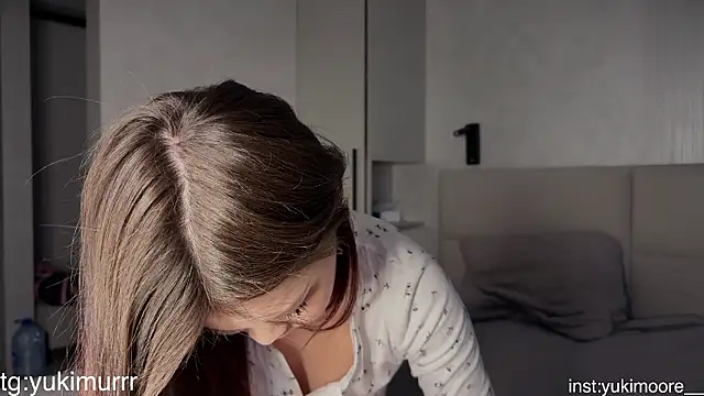 iamyuki online show from March 16, 2026, 5:35 am