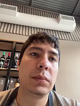 9999Alez online show from September 12, 2025, 1:44 pm