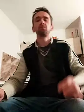 xxxxxcgbn online show from October 5, 2025, 6:28 pm