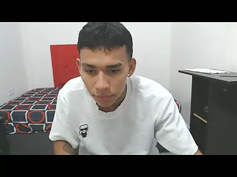 sebasbight online show from September 23, 2025, 8:12 pm