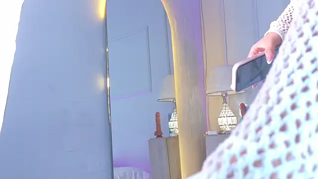 AlixMonroe online show from September 10, 2025, 11:21 am