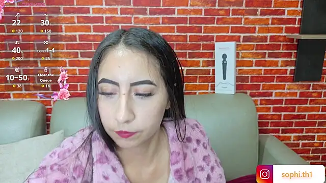 Sophi Thaylorr online show from September 15, 2025, 1:00 pm