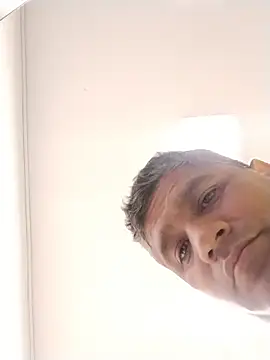 danigarci2307 online show from November 14, 2025, 8:40 pm