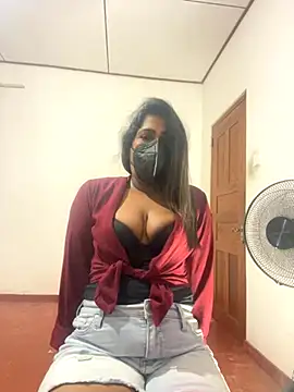 Choco Chuby online show from December 2, 2025, 3:29 pm