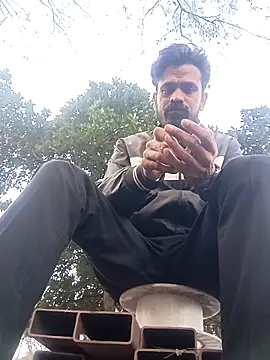 Snapshot of Mr_xxx007@xh chatting on February 4, 2026, 1:33 am Mr xxx007xh online show from February 4, 2026, 1:33 am