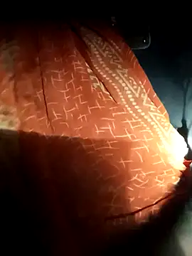 Snapshot of Maya5656 chatting on September 21, 2025, 11:28 pm Maya5656 online show from September 21, 2025, 11:28 pm