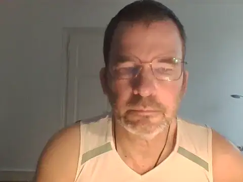 stallionrider88 online show from March 28, 2026, 1:33 pm