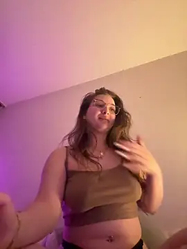 RebekaRose online show from April 23, 2026, 10:45 pm