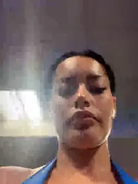 Snapshot of Risky_Workouts chatting on August 5, 2026, 11:35 am Risky Workouts online show from August 5, 2026, 11:35 am
