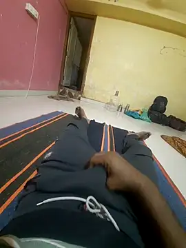 choot paglu online show from November 3, 2025, 2:07 pm