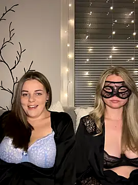 ItsLxsa online show from September 19, 2025, 10:54 pm