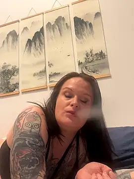 Snapshot of sinfful-secrets@xh chatting on December 2, 2025, 4:46 pm sinfful-secretsxh online show from December 2, 2025, 4:46 pm