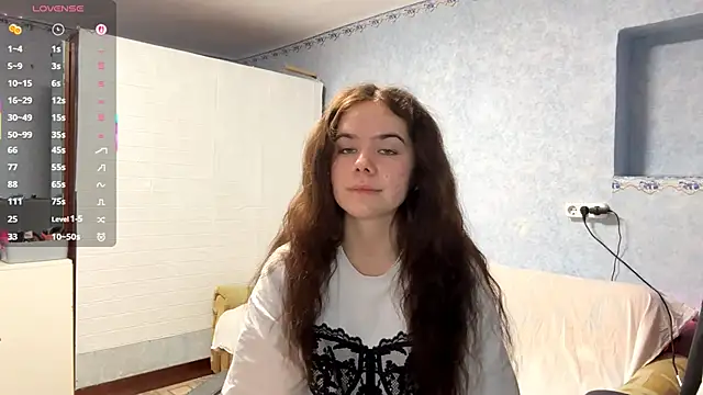 Lia rise online show from November 28, 2025, 3:04 pm