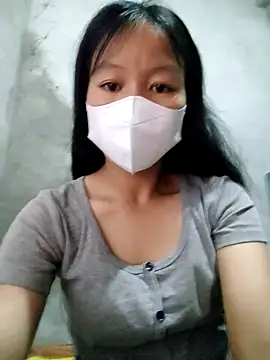 Lilyy-y online show from October 10, 2025, 9:14 pm