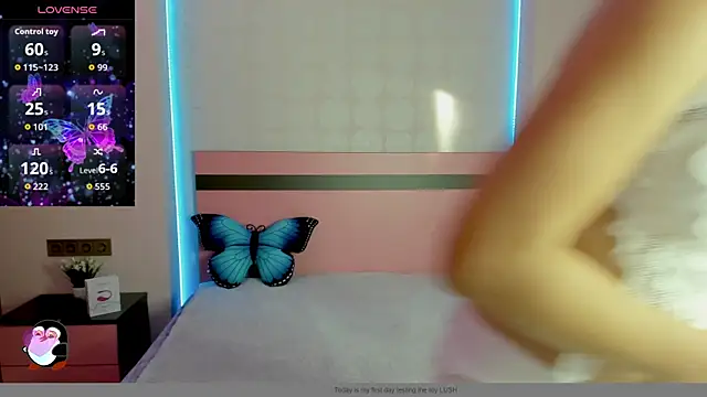 Snapshot of MeryMidnight chatting on September 25, 2025, 5:33 am MeryMidnight online show from September 25, 2025, 5:33 am