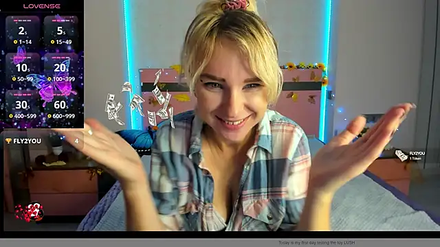 Snapshot of MeryMidnight chatting on October 8, 2025, 6:00 am MeryMidnight online show from October 8, 2025, 6:00 am