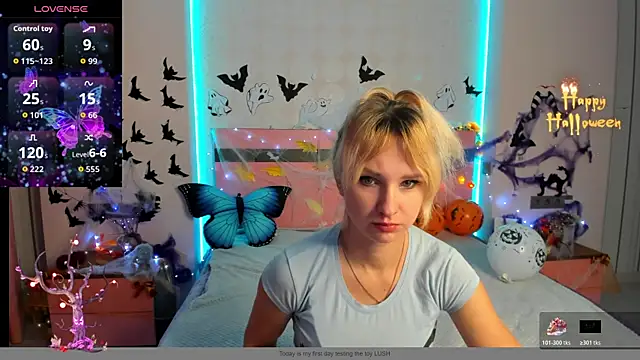 Snapshot of MeryMidnight chatting on October 29, 2025, 6:37 am MeryMidnight online show from October 29, 2025, 6:37 am