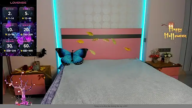 Snapshot of MeryMidnight chatting on November 3, 2025, 6:25 am MeryMidnight online show from November 3, 2025, 6:25 am