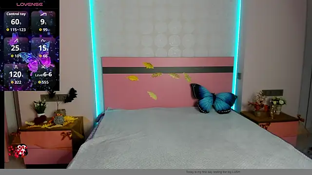 Snapshot of MeryMidnight chatting on November 10, 2025, 6:45 am MeryMidnight online show from November 10, 2025, 6:45 am